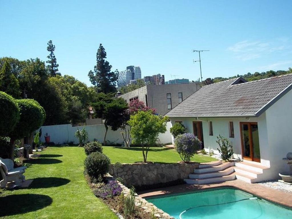Mizizi House Of Sandton B & B Joanesburgo Exterior foto